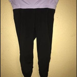 Size 4 lululemon capris